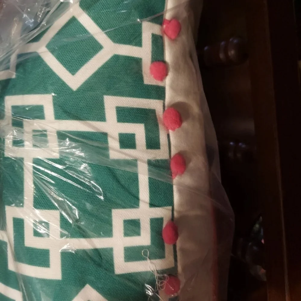 Toucan Coastal Tropical Oversized XL Embroidered Accent Pillow BNWT RETIRED 2021